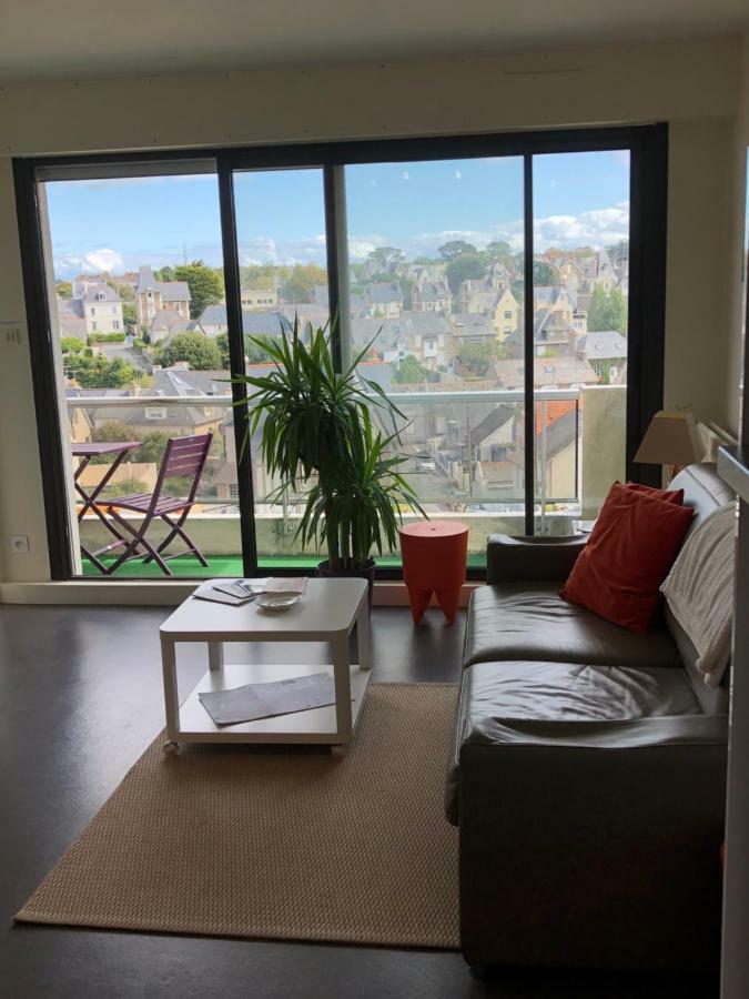 Bel Horizon, Au Pied De La Du Sillon Saint-Malo