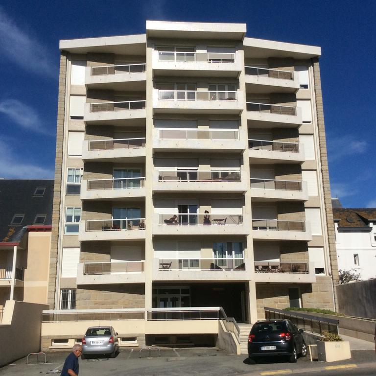 Bel Horizon, Au Pied De La Du Sillon